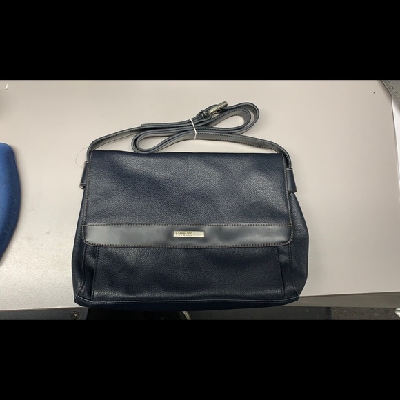 Carryland America Navy Blue Purse GUC - Picture 1 of 4